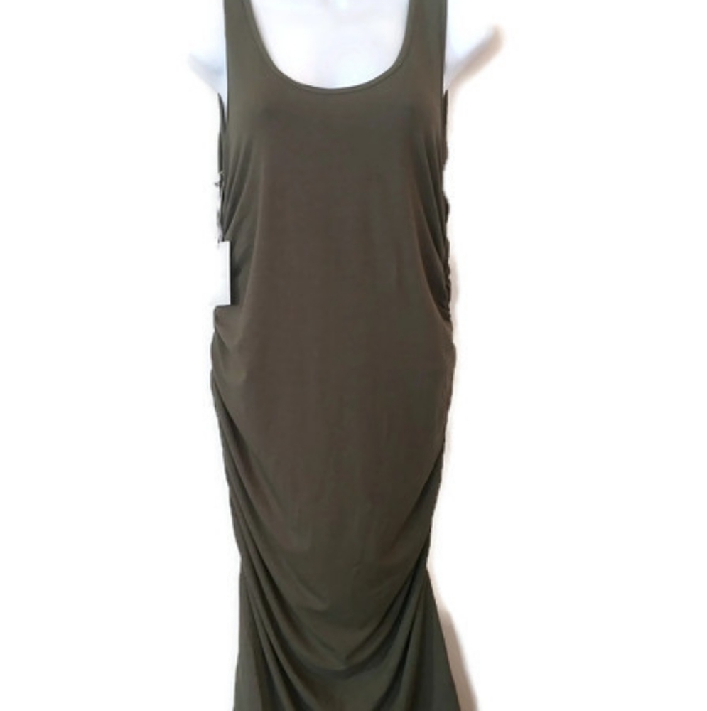 NWT a:glow maternity dress